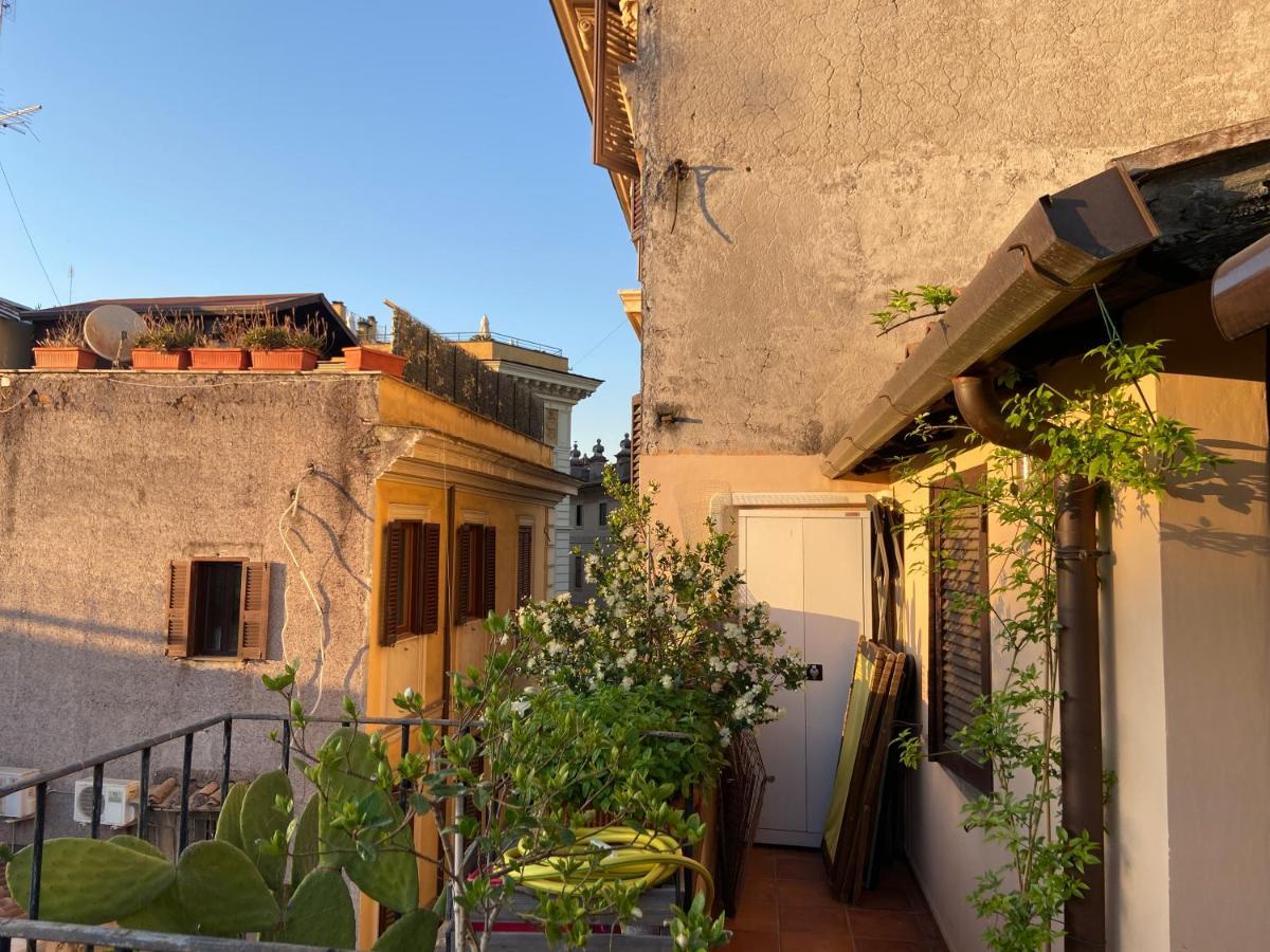 Roof Under The Skyfall Rome Exterior photo